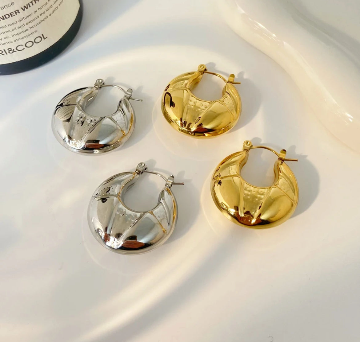 Queen Me earrings