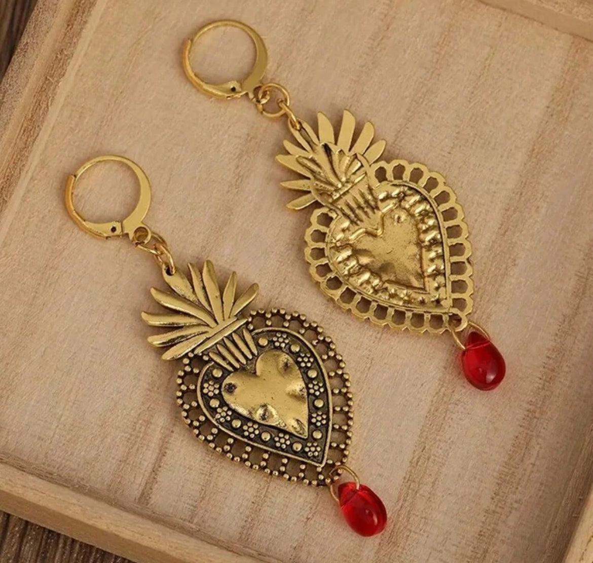 Timeless Heart Earrings