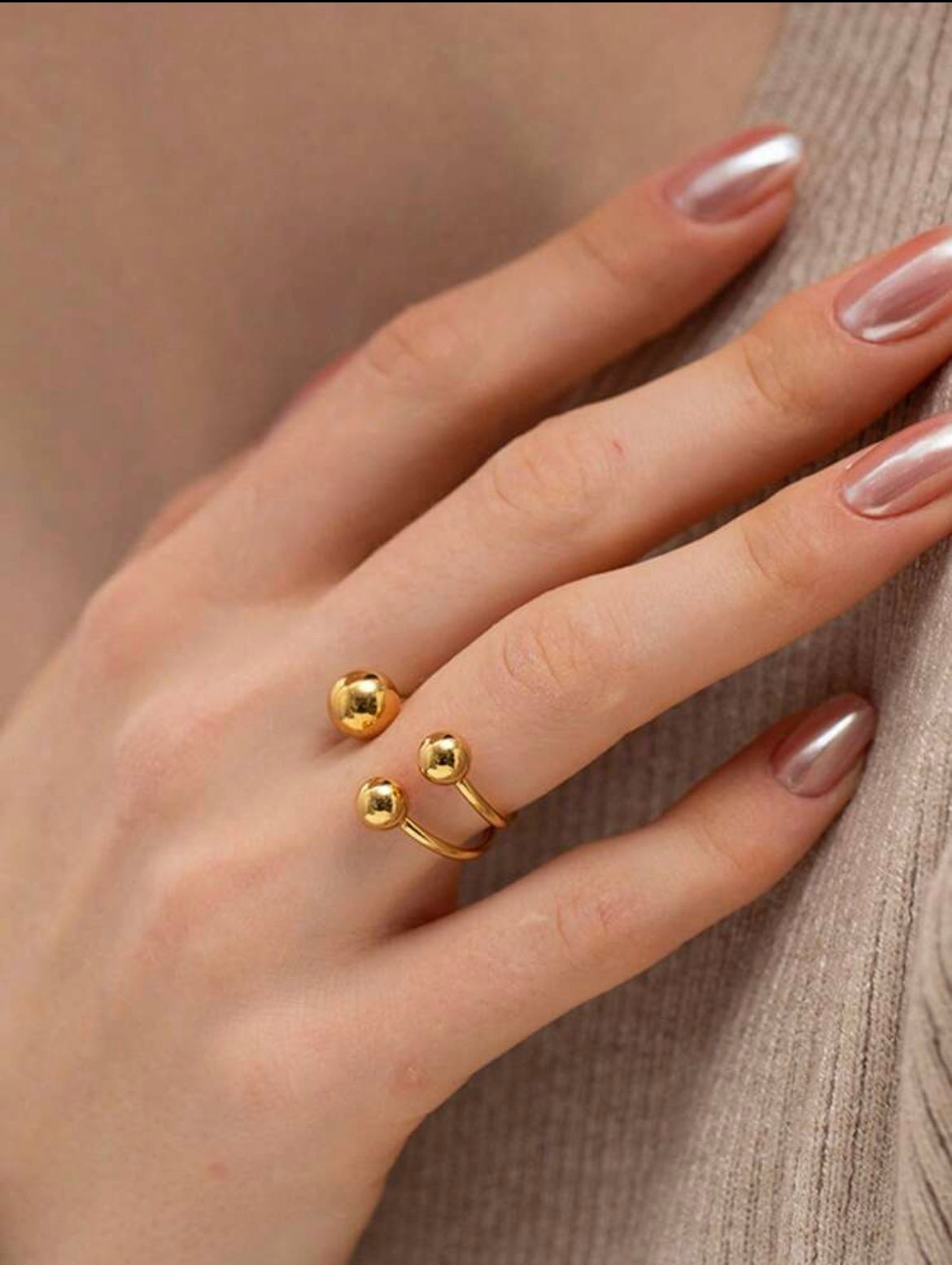 One size triple beaded ring