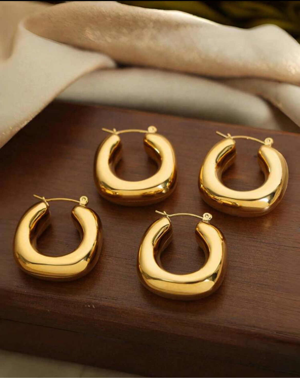 The Square Round Hoops