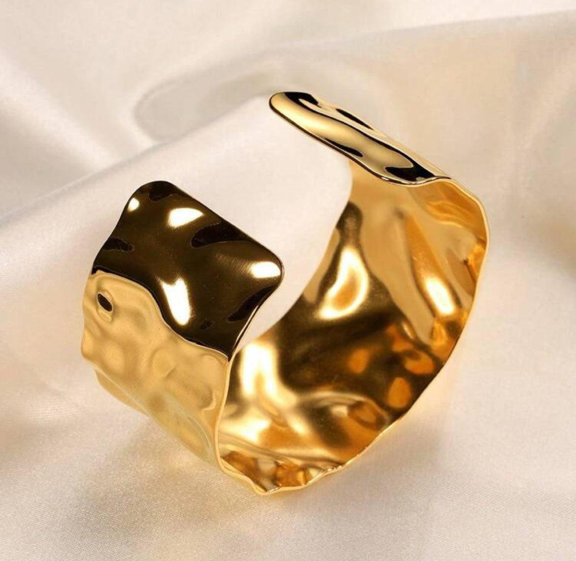 The Goddess Bracelet