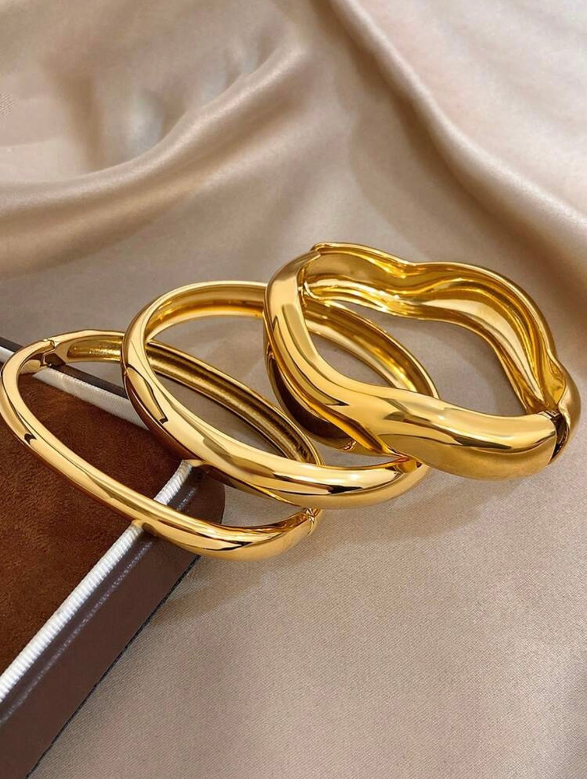 The Sculpt Bangle