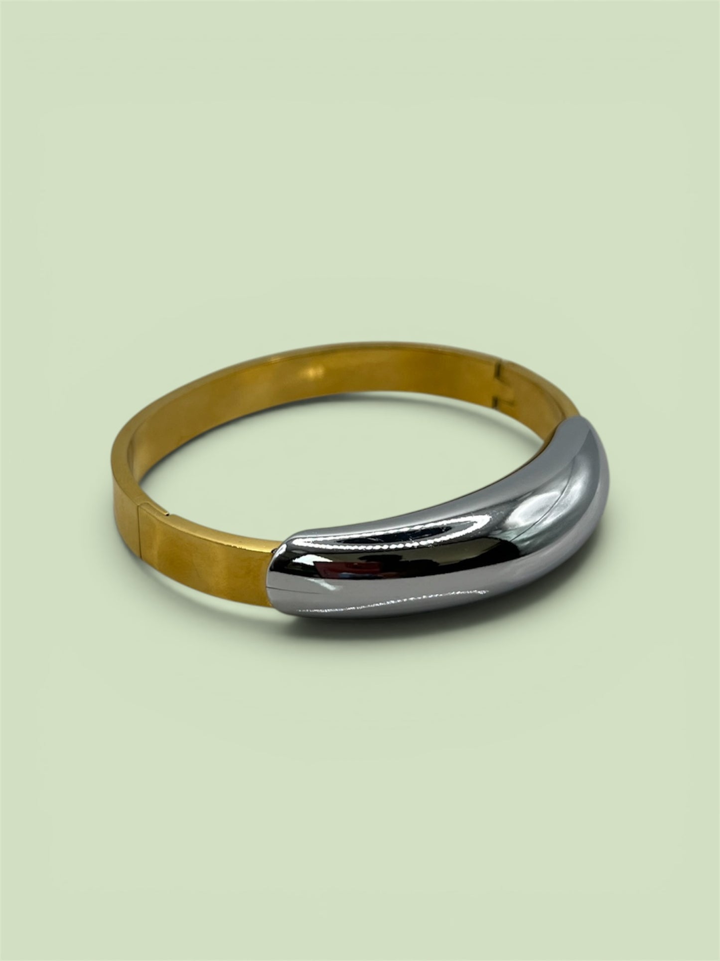 The Meridian Cuff